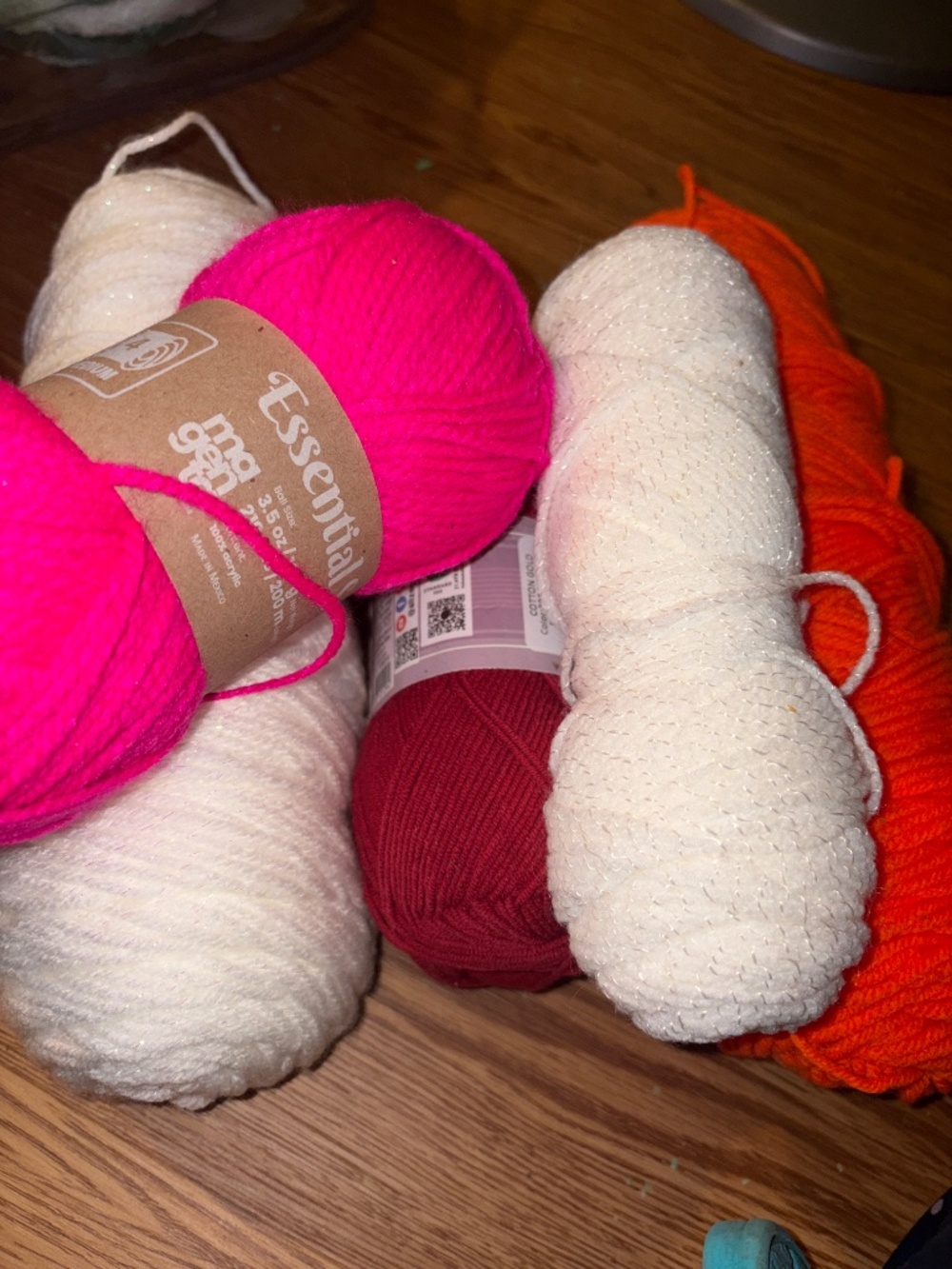 Yarn - Picture 4 of 4